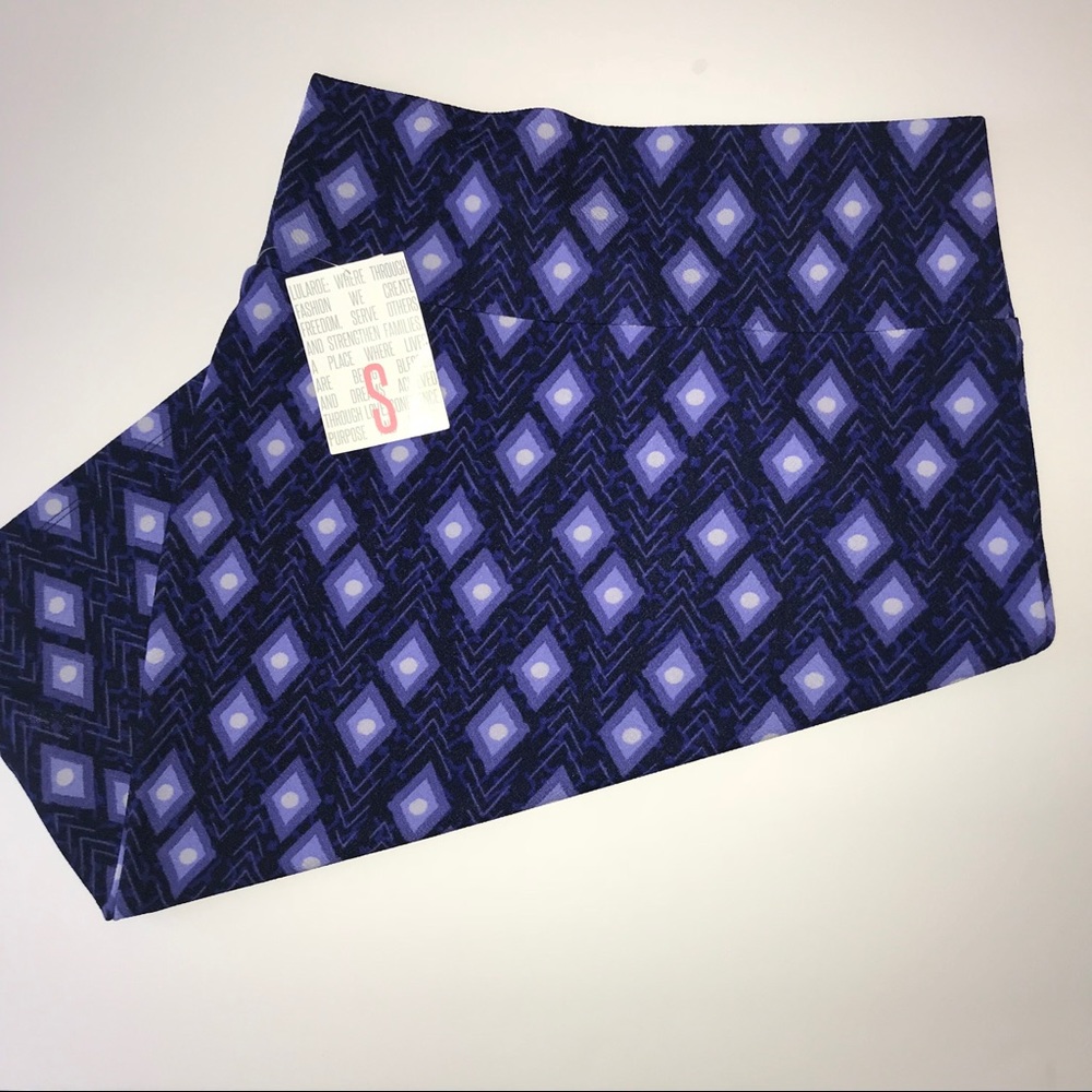 NWT S Lularoe Cassie pencil skirt